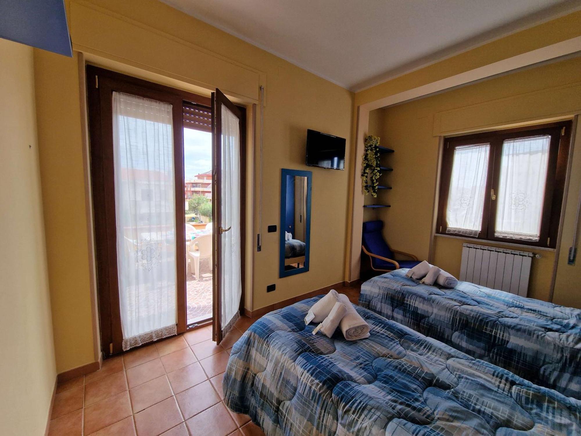 Vista Mare House Apartamento Fiumicino Exterior foto
